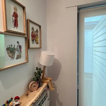 Atico De Diseno Con Terraza En El Centro De *